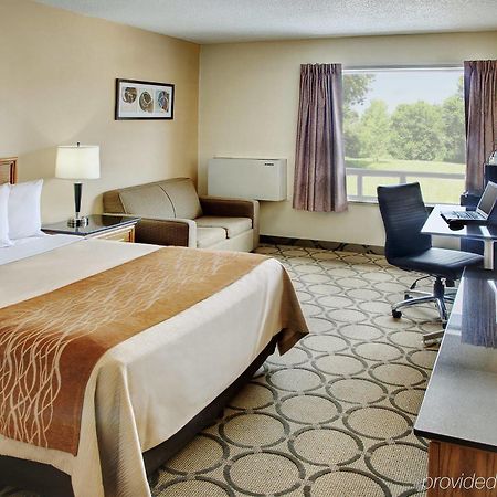 Comfort Inn East Moncton Exterior foto