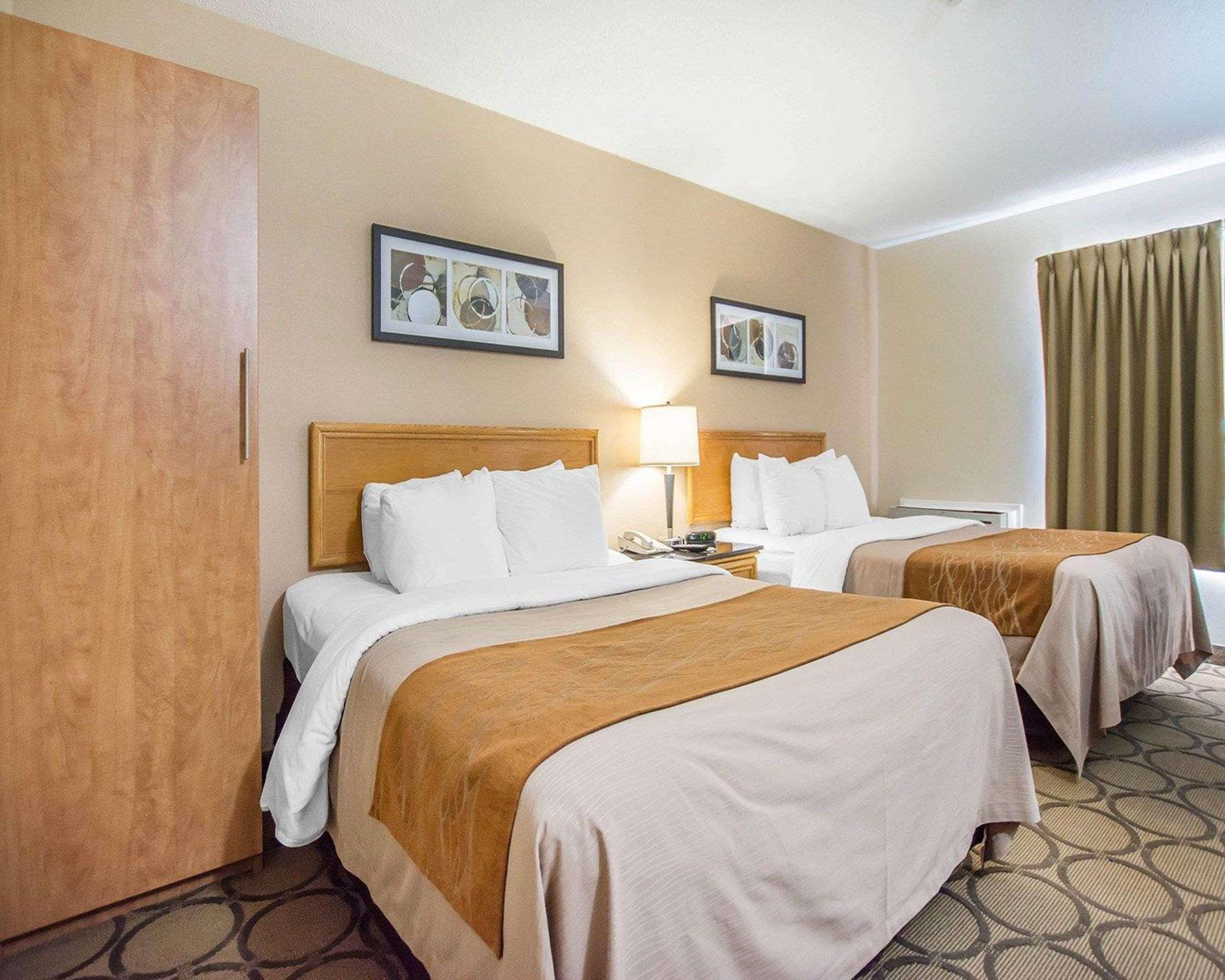 Comfort Inn East Moncton Exterior foto